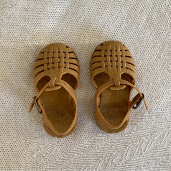 liewood jelly sandals